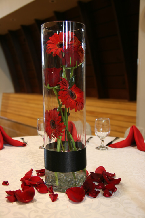 Gerber Daisy Wedding Center pieces wedding Gerber Daisy Centerpiece