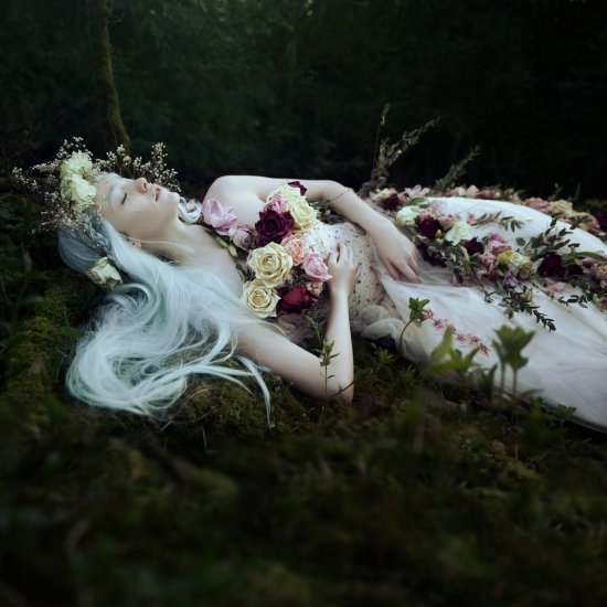 Bella Kotak 500px arte fotografia fashion surreal mulheres modelos flores magia beleza