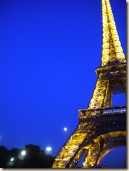 full moon in Paris