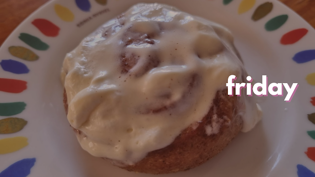 Friday Keto Cinnamon Roll