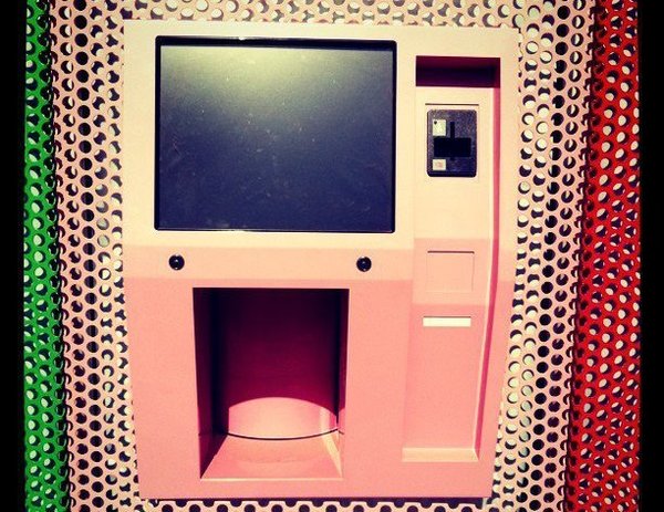 Sprinkles Cupcake Machine