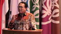 Seminar Nasional "Perubahan Paradigma Dunia Usaha Berbasis Transformasi Digital" di Lingkungan Kampus IPB 