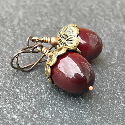 Handmade lampwork glass acorn earrings by Laura Sparling