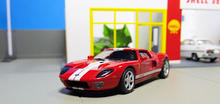 autoart ford gt 1/64