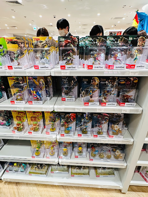 Nintendo Store Osaka Amibo
