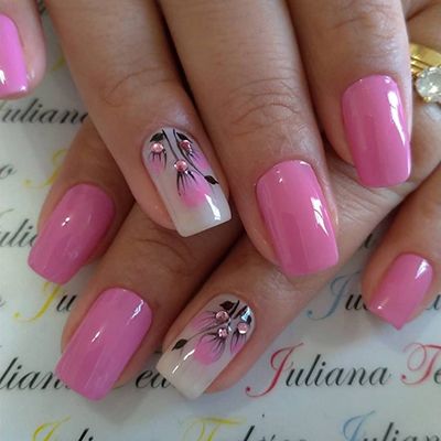 unhas decoradas com esmalte rosa 1