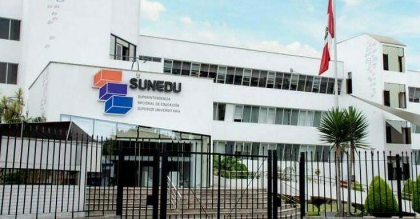 COMUNICADO SUNEDU: Fusión entre UCT y Uladech sigue vigente