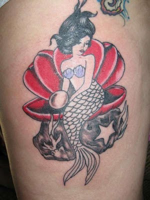 British television star Fearne Cotton has a pinup style mermaid tattoo