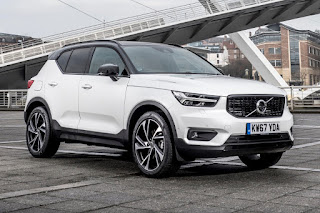 Volvo XC40 (2018) Front Side