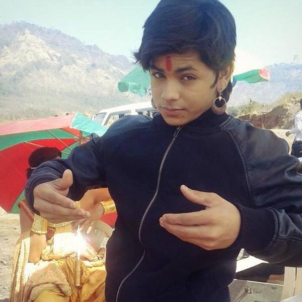 foto pemeran ashoka - siddharth nigam