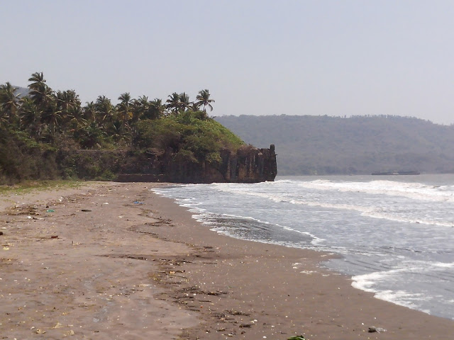 Revdanda fort.