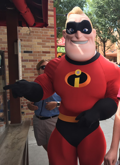 Mr. Incredible Pixar Place Disney's Hollywood Studios