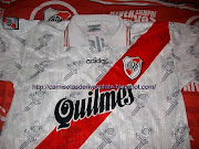 Esta es la version final de la camiseta titular de river con la cual ganara .