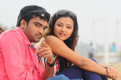 Actress Swetha Basu Prasad Hot Pics From Tamil Movie Movie Raa Raa