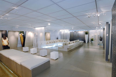 Showroom, modern showroom, futuristic showroom, new trend, modern city, commercial region, office region, showroom design, showroom concept, interior showroom