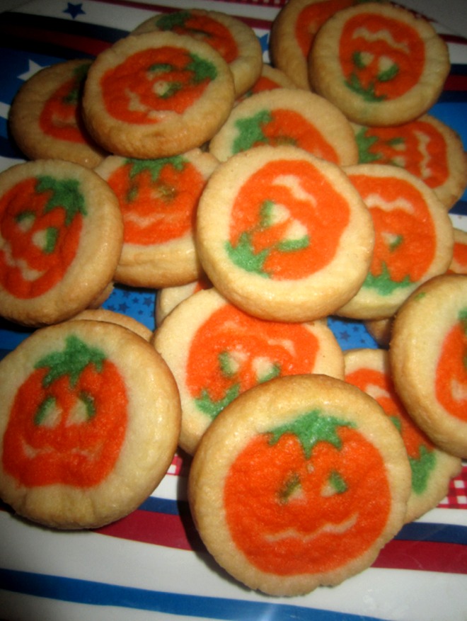 The Holidaze: Pillsbury Halloween Cookies