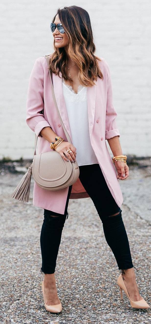 pretty cool outfit idea: pink coat + bag + lace top + rips