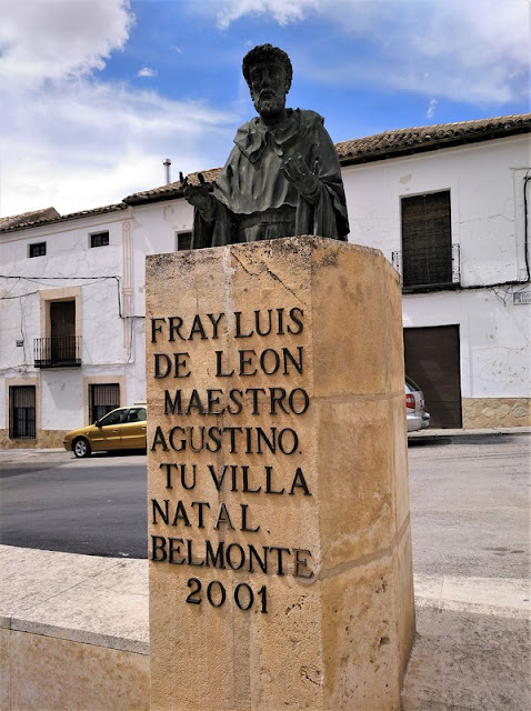 Monumento a Fray Luis de León en Belmonte