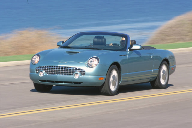 Ford Thunderbird 2002