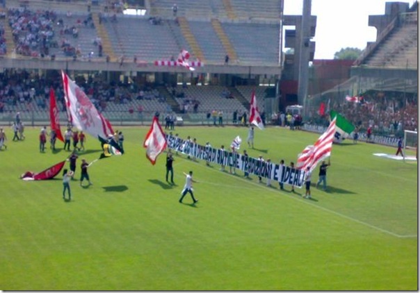 salernitana bari 3 2 barreto ganci scarpa di napoli ranocchia 23 maggio 2009 (7)