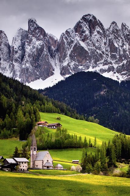 CHURCH OF ST. MAGDALENA - VAL DI FUNES, ITALY