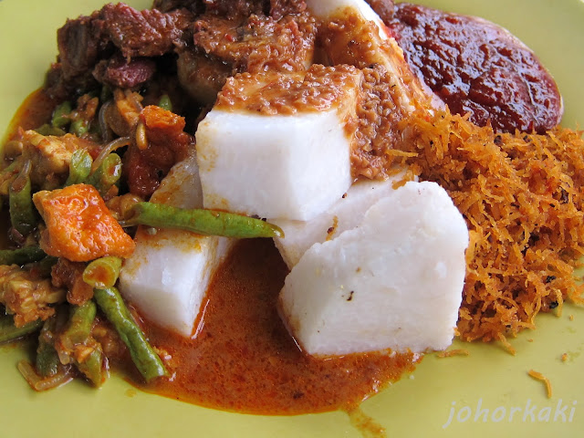 Lontong-Kering-Johor