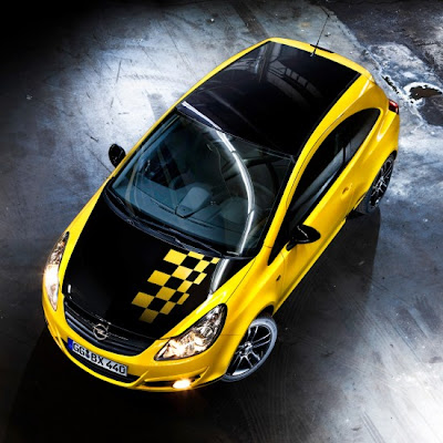 2011-Opel-Corsa-Custom-Airbrush-Top