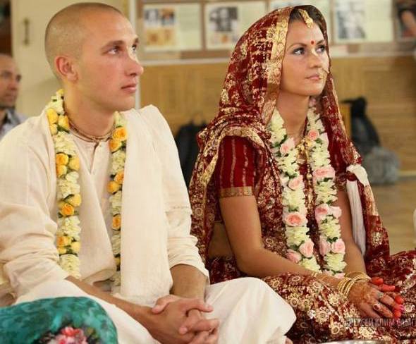 Krishna Conscious Marriage is Recommended for Women