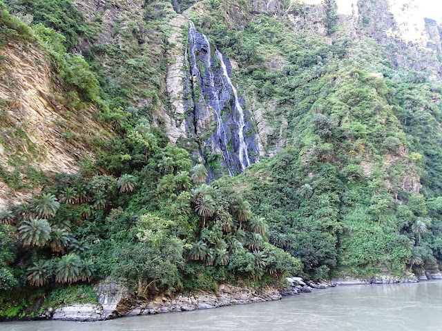 Beas River Waterfall, Himachal