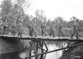 Finnish troops crossing Rajajoki River, 2 September 1941 worldwartwo.filminspector.com