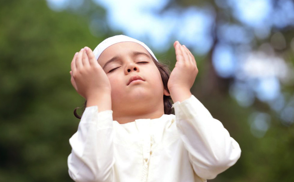 Little Kids Prayer Pics - Prayer Pictures Download - Boy Girls Prayer Pics - Praying Pictures - monajat er pic - NeotericIt.com