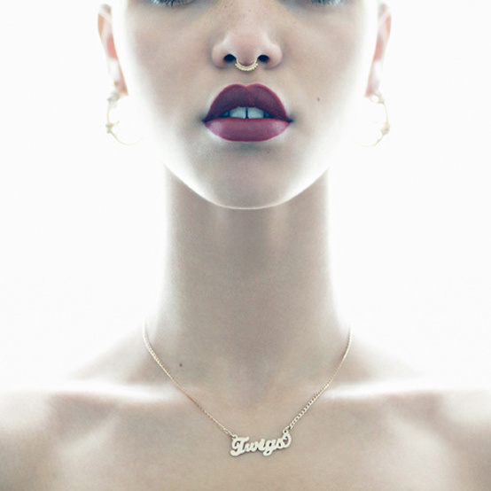 FKA TWIGS: WATER ME