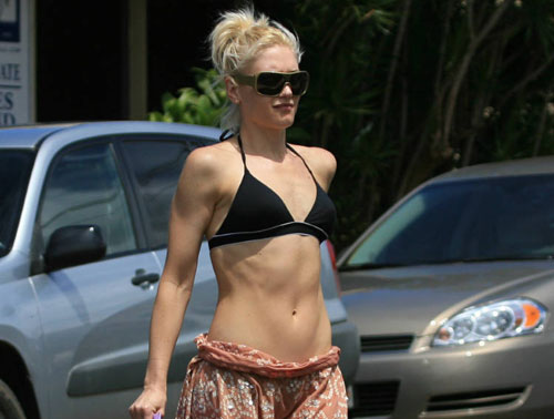 Gwen Stefani bikini