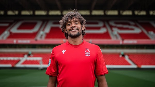 Oficial: El Nottingham Forest ficha a Scarpa