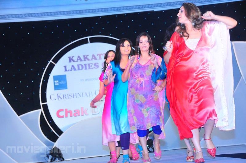 ITC Kakatiya Ladies Club Fashion Show Photos gallery