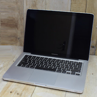 MacBook Pro Core i7 (13-inch, Late 2011) 