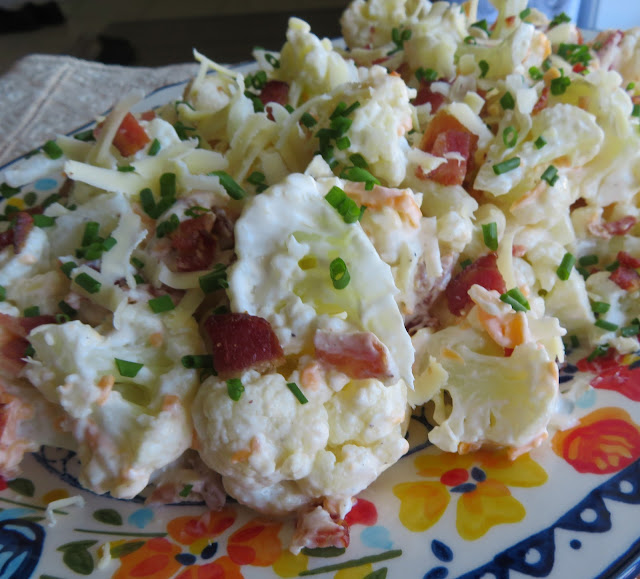 Creamy Loaded Fauxtato Salad