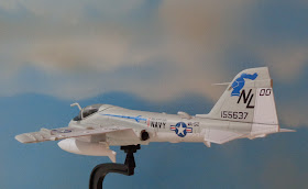 maqueta avion Grumman A-6E Intruder