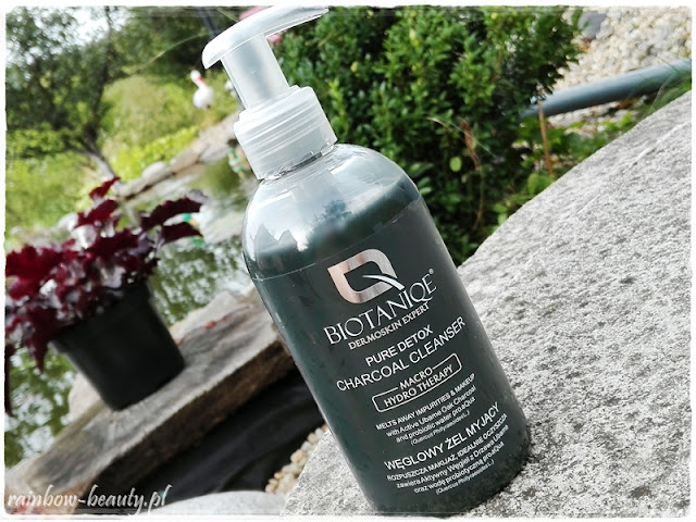 BIOTANIQE-Pure-Detox-Charcoal-Cleanser-Weglowy-zel-myjacy-opinie-blog-rossmann-sklad