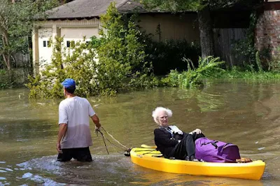 Floods in US made road inaccessible in Texas city.. PHOTO | THOMAS B SHEA