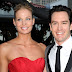 Mark-Paul Gosselaar se casa con su novia Catriona McGinn