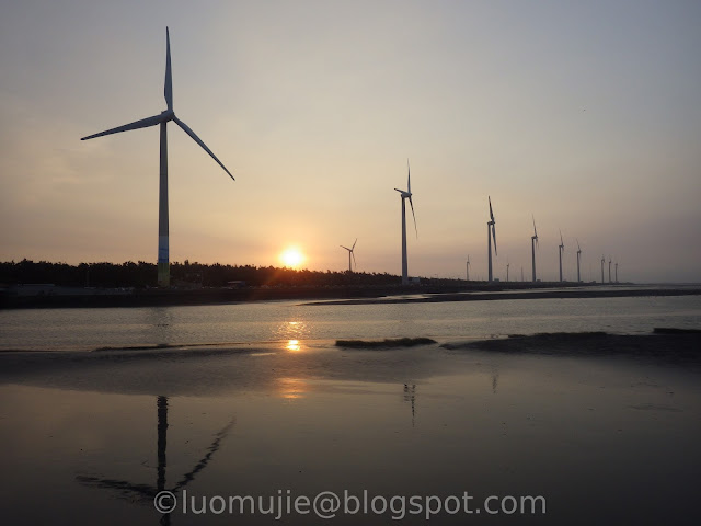 Gaomei Wetlands (高美濕地) Taichung