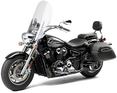 2010 Yamaha V-Star 1300 Tourer Picture