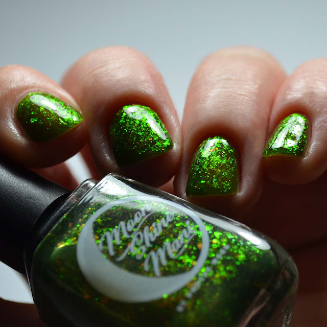 green nail polish