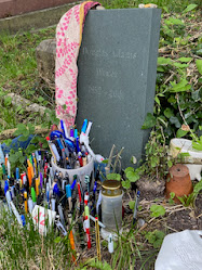 Douglas Adams' grave in Highgate