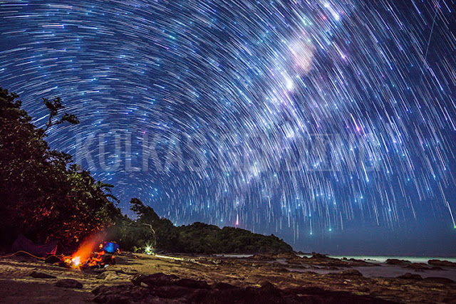 startrail di pantai wediombo