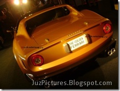 pininfarina-golden-ferrari-rear