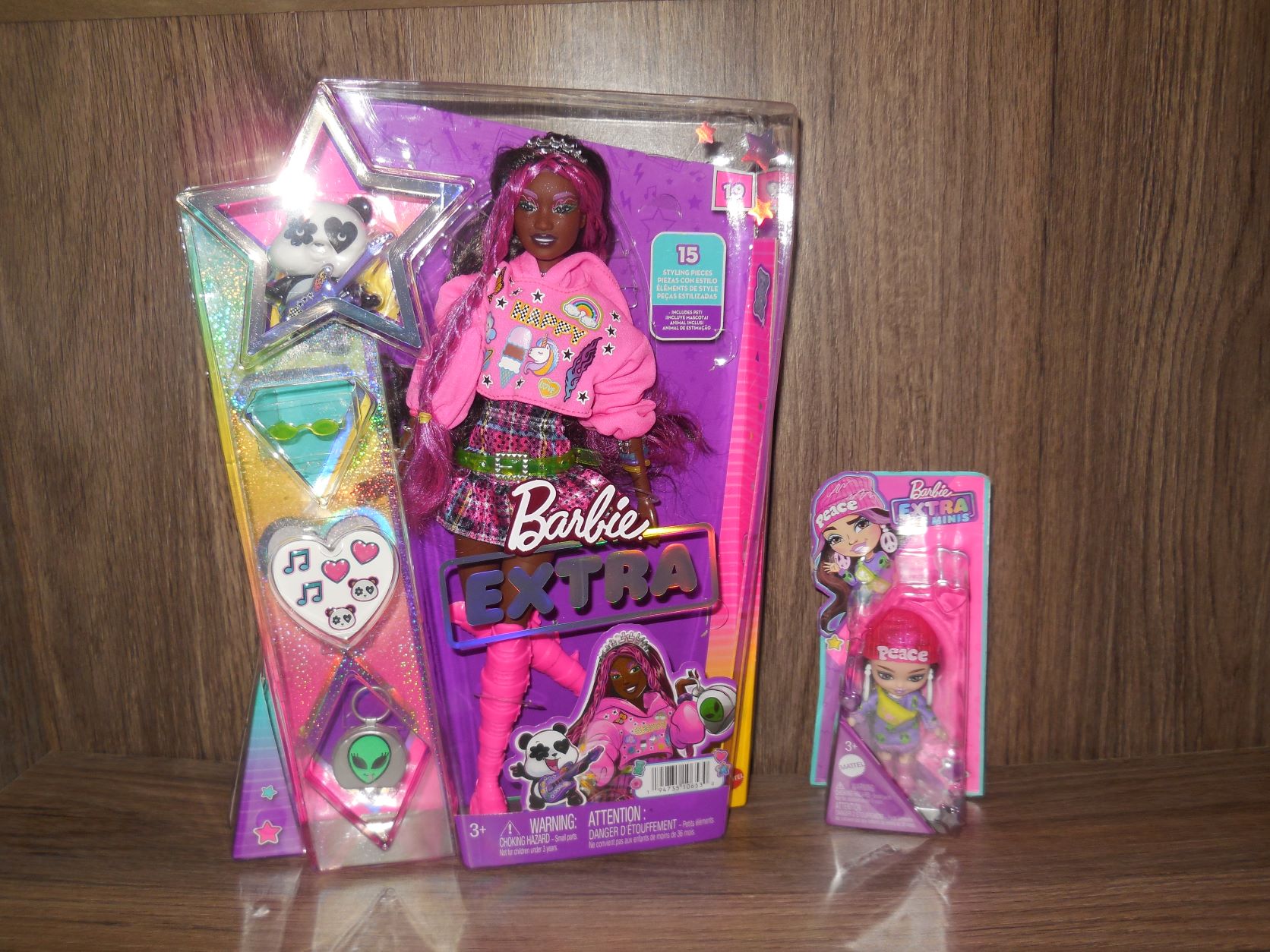 Veni Vidi Dolli: REVIEW: Barbie Extra Mini Minis alien