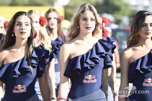 Barcelona Ingin Hilangkan 'Girl Girl' Di MotoGP