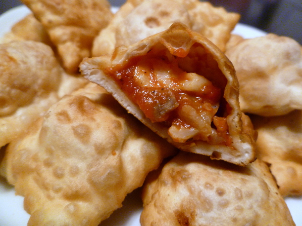 Dona Maria's Pizza Rolls makes about 4 dozen pizza rolls. For the dough: